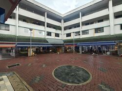 Chong Boon Centre (D20), Shop House #640250541
